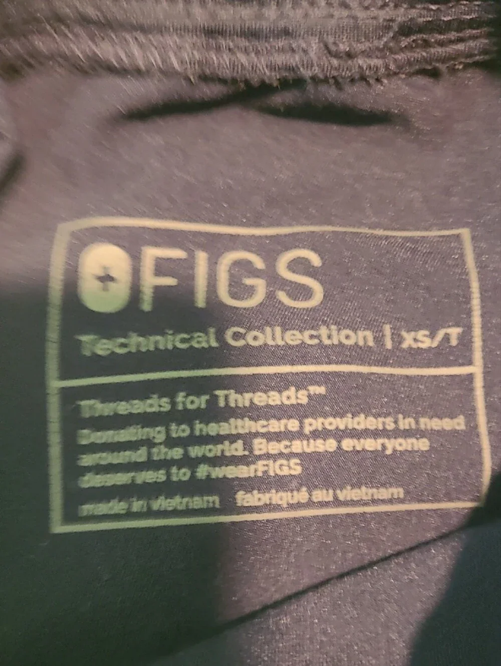 FIGS Navy Blue Scrub Top and Jogger Set